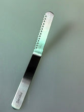 Load image into Gallery viewer, Decoltol Stainless Steel Butter Spatula For Spreading Sauce, Cheese, Jam, Peanuts, Butter, Smearing Spatula, Bread Knife