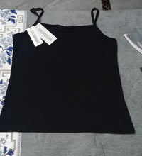 Load image into Gallery viewer, JUNJIANGHUAN halter top, women's short, slim fitting, oversized for spring and summer, paired with black underneath