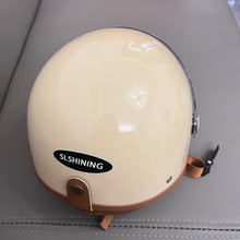 Load image into Gallery viewer, Motorcycle helmets Unisex Cycling safety helmet Suitable for all seasons
