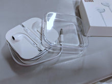 Load image into Gallery viewer, HaiNXC earphones, wired, 3.5mm round hole, remote control with microphone
