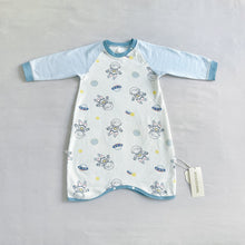 Load image into Gallery viewer, MEGECOOL  Baby Pajamas，Spring Autumn Summer Baby Sleeping Bag Thin， Anti Kick Quilt ，Pure Cotton Children's Pajama， Dress ，Bodysuit

