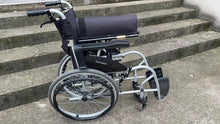 Load image into Gallery viewer, ProTraverse wheelchair, lightweight manual wheelchair, foldable, dedicated for transportation
