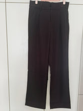 Load image into Gallery viewer, Lwamee Black suit pants for women, spring autumn and summer thin style, loose and straight tube, large casual, sun proof ice silk wide leg pant
