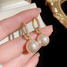 Load image into Gallery viewer, Inpasne premium, fashionable, light and luxurious, exquisite micro pearl earrings
