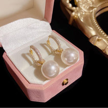 Load image into Gallery viewer, Inpasne premium, fashionable, light and luxurious, exquisite micro pearl earrings
