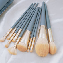 Load image into Gallery viewer, Megelin makeup brush complete set, beginner's portable eye shadow repair brush set, brush beauty tools
